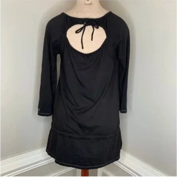 ALO Cool fit Women's Black Keyhole Open Back Top Drop Cinch Waist Size Small - Picture 2 of 8